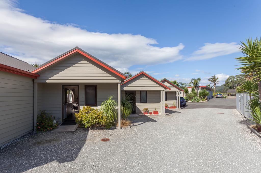 Shores Motel Tairua