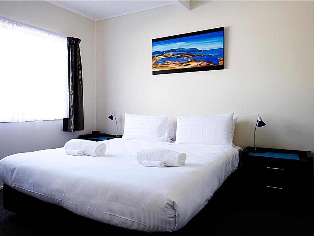 Motel Shores