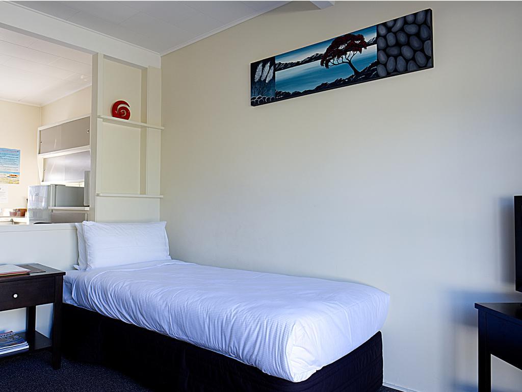 Shores Tairua