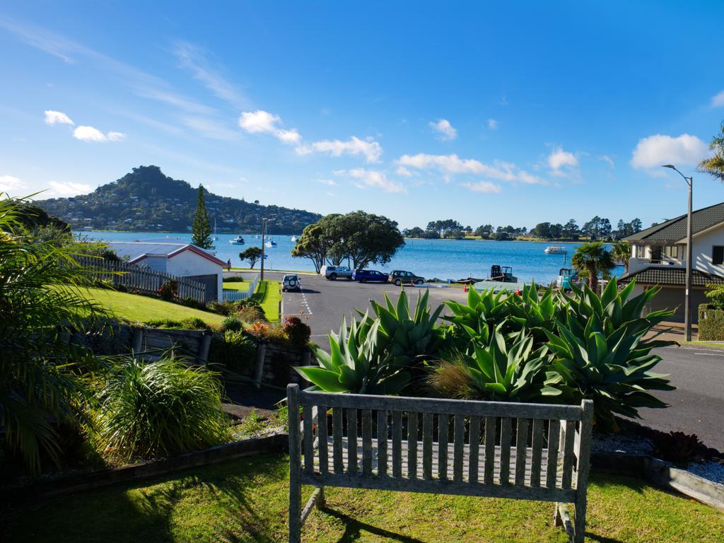 Shores Tairua
