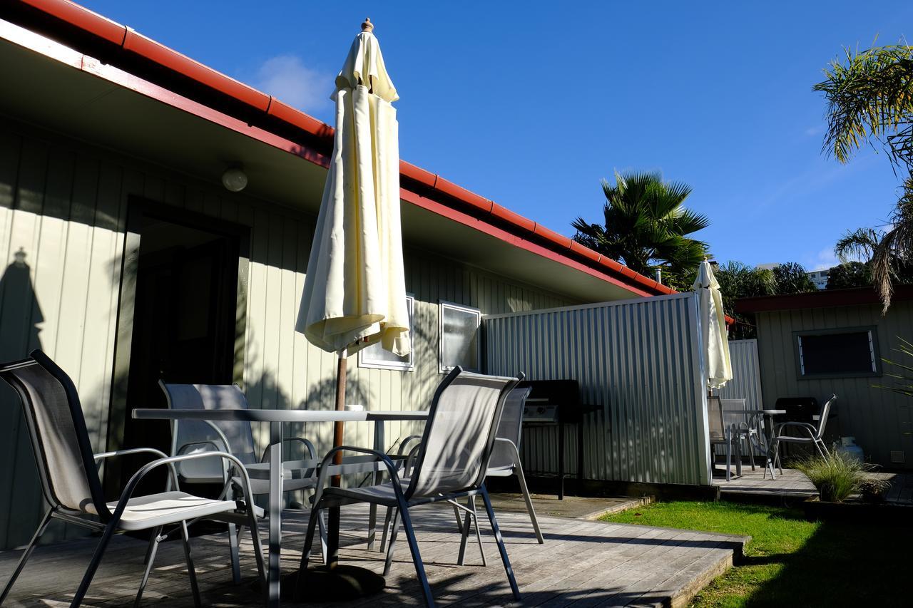 Shores Motel 3*